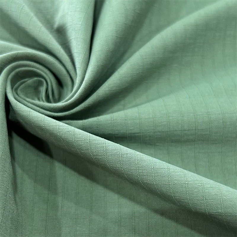 Mat Çerezli Warp Stretch Taffeta Kumaş 70D+40D*160D+160D/2 Dış Giyim İçin