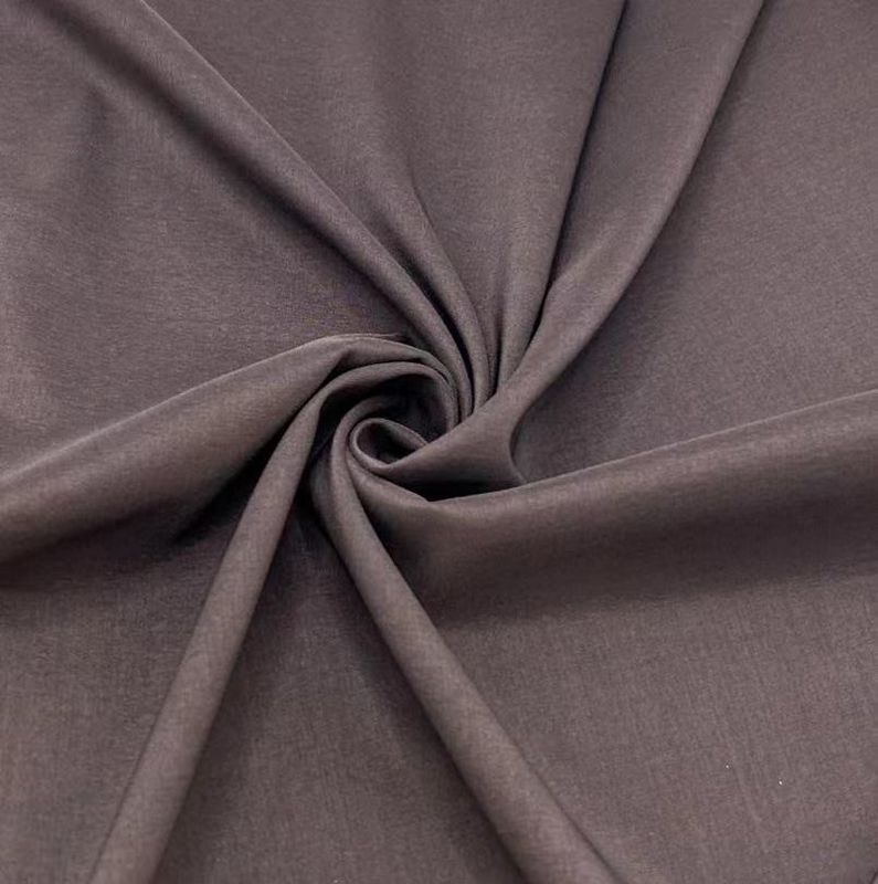 Geri dönüştürülmüş Warp Tricked Polyester Kumaş Elastan Plain Weave 170D*170D+40D Giysi için