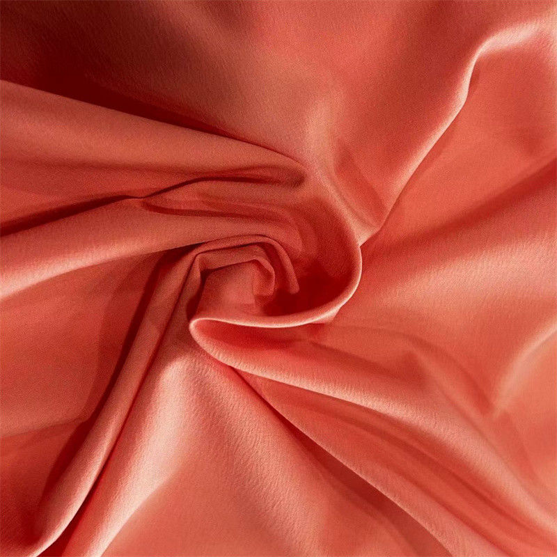 50D Geri Dönüştürülmüş PET Kumaş 50D+20D*50D+20D 90GSM 4 Way Stretch Polyester Spandex Kumaş