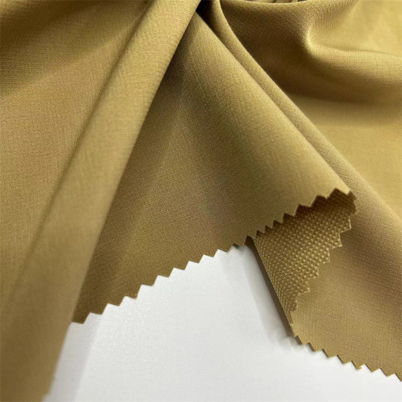 Polyester Pearl Dot Sürdürülebilir Geri Dönüştürülmüş Kumaş 136GSM Tişörtler Spor Ceketleri