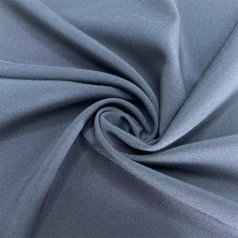 Geri dönüştürülmüş poliester düz kumaş T800 75D/48F*75D/48F 150GSM 55