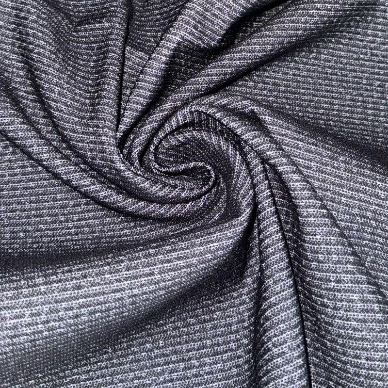 Polyester karışımlı örgü germe plaid / Gingham kumaş 50D*50D+50D+40D/100D+40D 94% Geri dönüştürülmüş polyester 6% Spandex