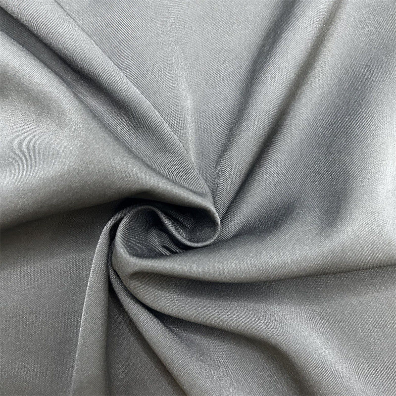 70D Karalama Geri Dönüştürülmüş Nylon Warp Stretch 2/1 Twill Kumaş 70D*70D+40D 96% Geri Dönüştürülmüş Nylon 4% Spandex 125GSM