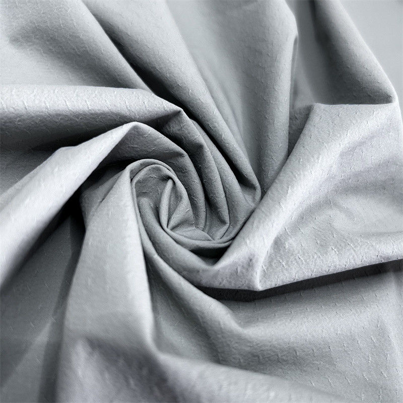 70D+40D*70D+40D Üç Boyutlu Twill Jacquard Etkisi Tişörtler için İnce Ceketler