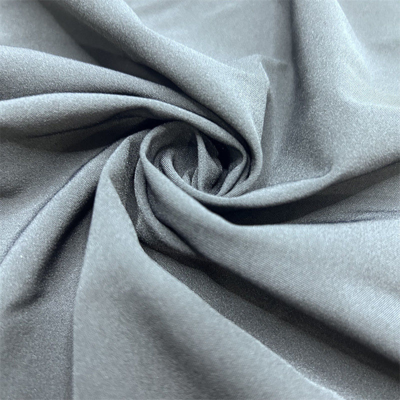 75D Geri Dönüştürülmüş Poliester Spandex Kumaş Mat 2/1 Twill Dört Taraf Elastik 75D+40D*75D+40D Yüzeyi Hassas